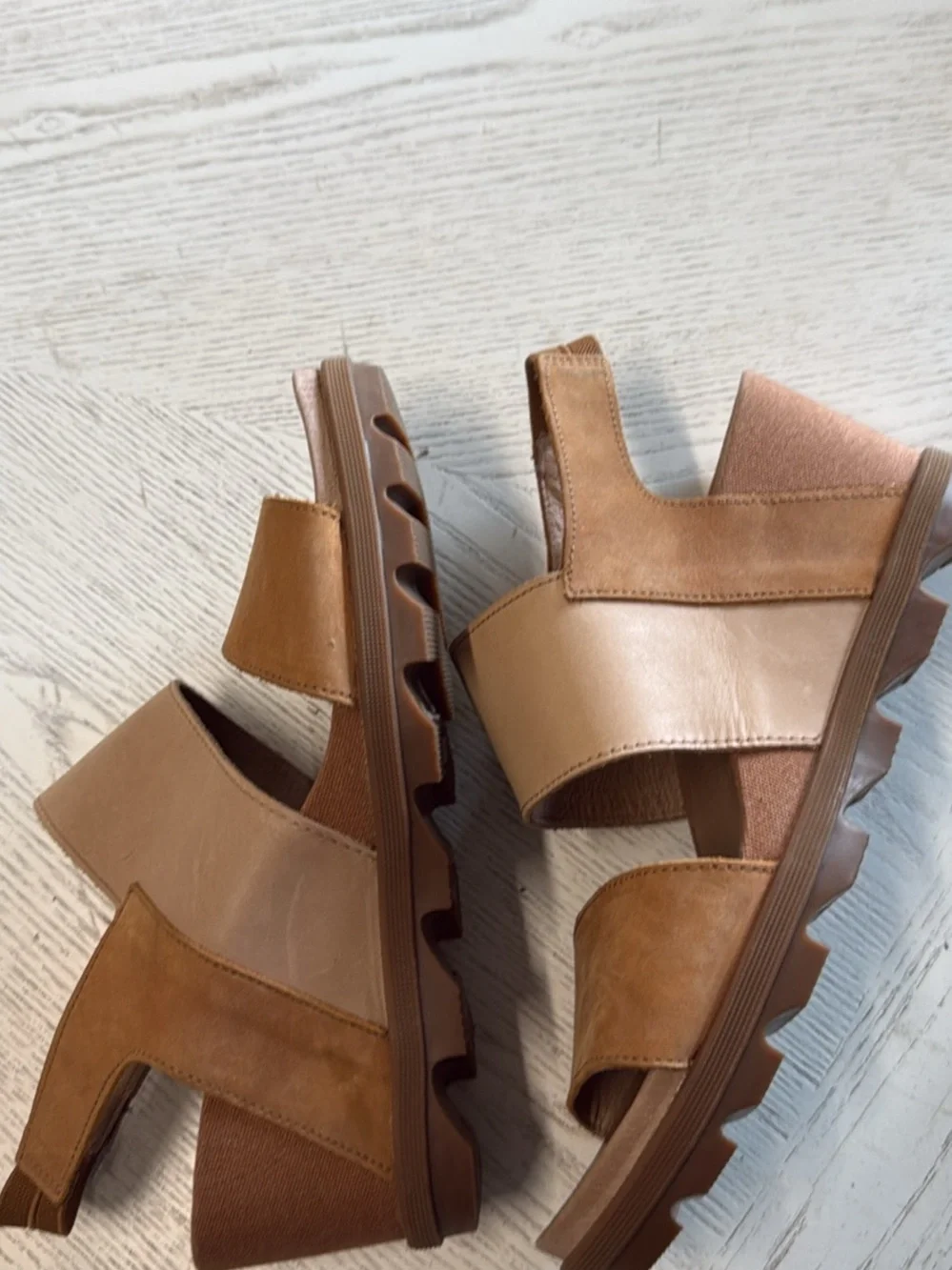 Sorel Women's Joanie II Slingback Wedge- Camel Brown size 11